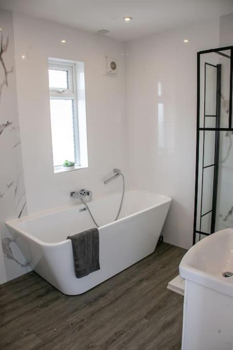 桑斯安Stylish Retreat In Leigh-On-Sea公寓 外观 照片